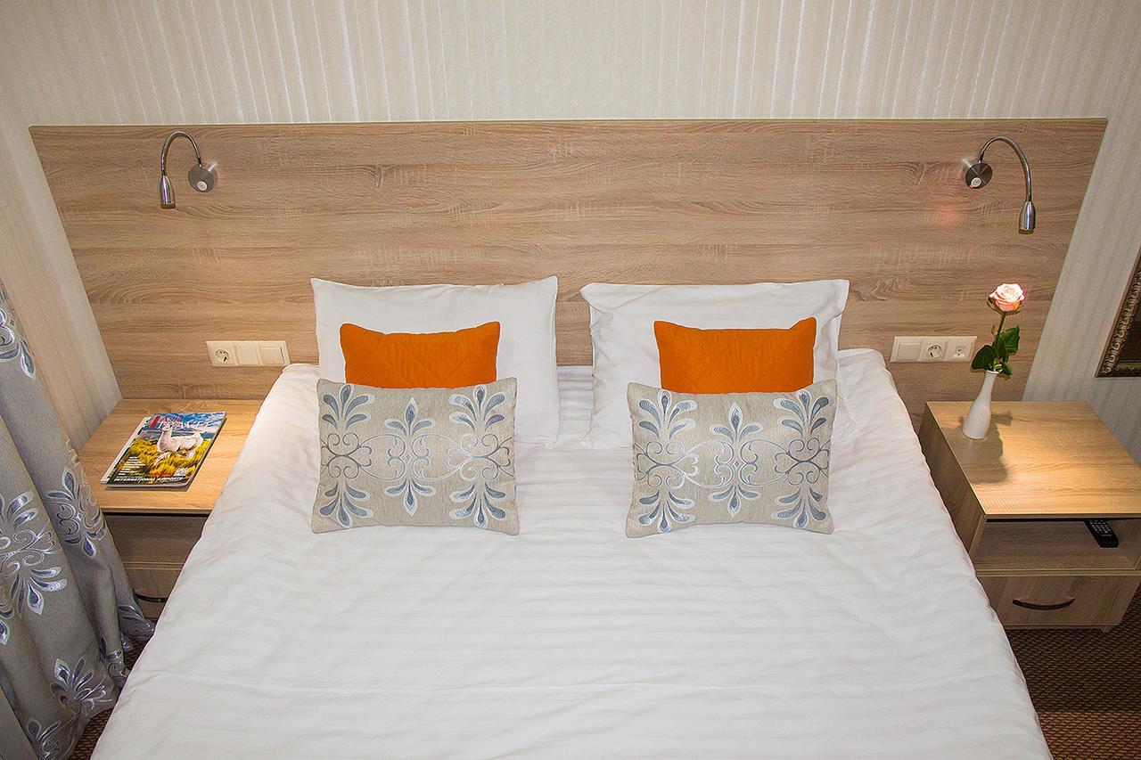 Silk Way Hotel อัลมาตี ภายนอก รูปภาพ